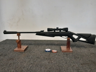 Gamo Silent Cat .177 Caliber Breakbarrel Pellet Air Rifle with 4x32 Scope and 500 Premier Hollow Point Pellets with Extras