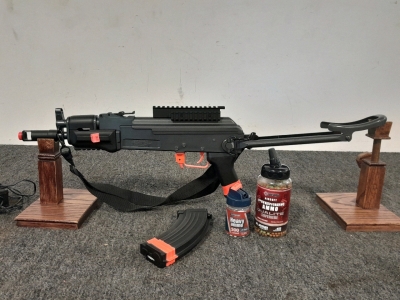 Pulse R76 Airsoft Gun with 2,000 Count Crosman Elite Premier Ammo and 500 Count Crosman Heavy Ammo