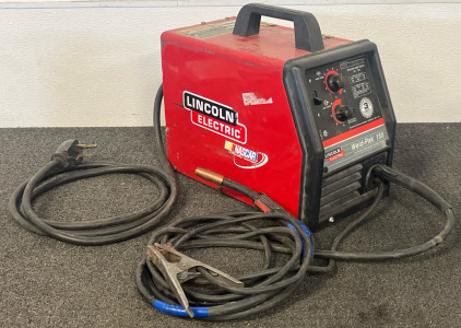 Lincoln Electric Weld-Pak 155 Wire Feed Welder