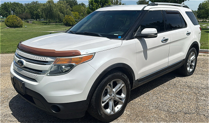 2013 FORD EXPLORER - AWD - THIRD ROW SEATING!