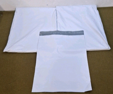 (200) Ecommerce Mailing Bags (100) 14-1/2"W x 19"L & (100) 19"W x 23-1/2"L<br/>