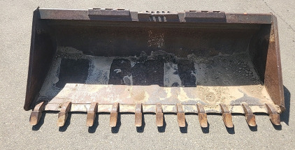 Skid Steer Bucket 77" Wide