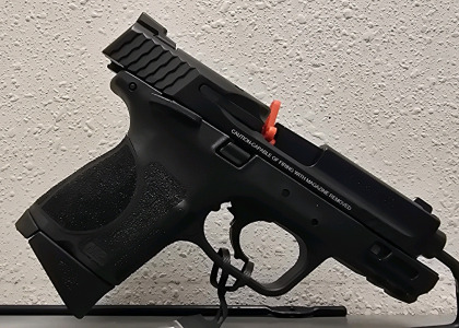*New* Smith & Wesson M&P9 Semi Automatic Pistol W/ Box And Accessories-- NHH3160