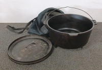 Wenzel 1887 Cast-Iron Dutch Oven with Case