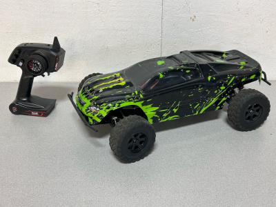 1/10th Scale HiSpeed High Performance Racing Car Ready To Run. Upgraded Brushless Motors With Upgraded Speed Control System. Has Remote.