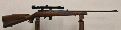 Weatherby Mark XXII .22LR Semi Automatic Rifle W/ Matching Weatherby Mark XXII Scope-- J-26063