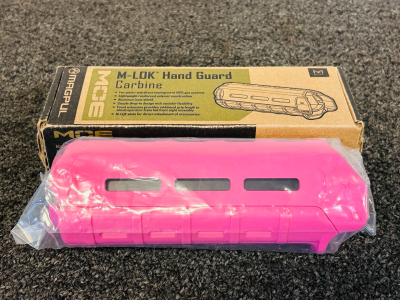 Magpul MOE M-Lok Hand Guard Pink Carbine (Mag424) AR15/ M4