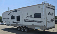 2006 KEYSTONE RAPTOR 5TH WHEEL - 5