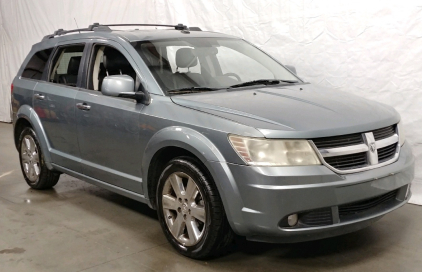 2010 Dodge Journey - AWD!