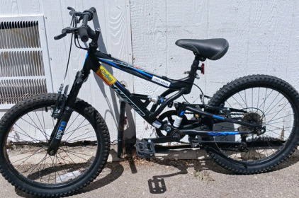 Black Hyper Shocker 20 Kids Bike - 20 Inch