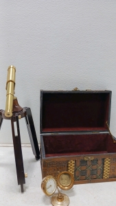 Spyglass - Globe Clock - Small Chest