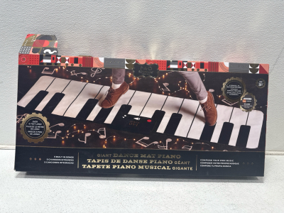 (1) FAO Schwartz Giant Dance Mat Piano