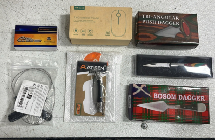 (1) Bosom Dagger (1) Cowboy Toothpick (1) Tri-Angular Push Dagger (1) 2.4G Wireless Mouse