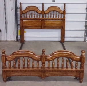 Oak Carved Arch Bed Frame w/ Twisted Accents-Head Board, Footboard, & (2) Connecting Boards