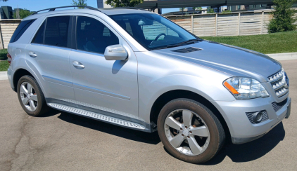 2010 MERCEDES BENZE M-CLASS - AWD!