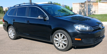 2011 VOLKSWAGEN JETTA SE - 122K MILES! TOUCH SCREEN!