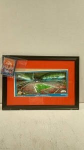 (1) Boise State Fiesta Bowl Picture Fram With Dvd