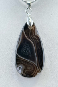 (1) White Striped Fire Agate Gemstone .925 Necklace
