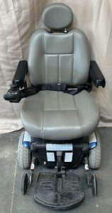 Mid-Wheel Drive Electric Wheelchair