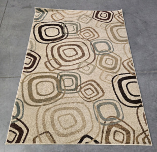5'ft x 7'5"ft Rug