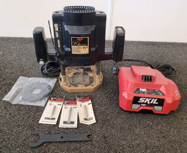 SKIL Plunge Router And Battery Charger