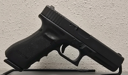 Glock 22 Gen4 .40S&W Semi Automatic Pistol-- TPN213