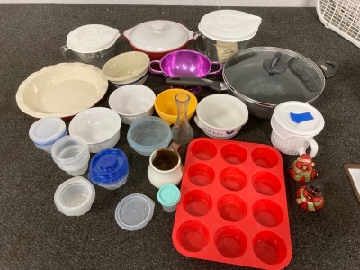 Assorted Kitchen Ware