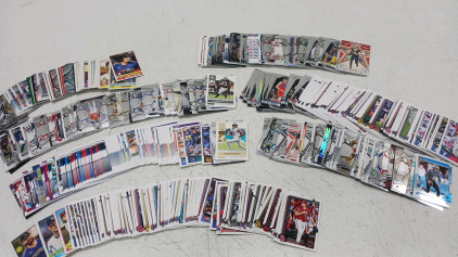Sports Cards - Baseball & Football