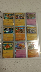 Huge Binder of 160+ Pok&eacute;mon Cards With Tons of Holos and Rares