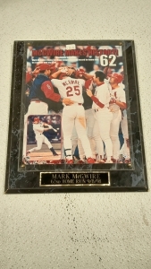 (1) Mark McGwire 62nd Home Run Commemorative Plaque