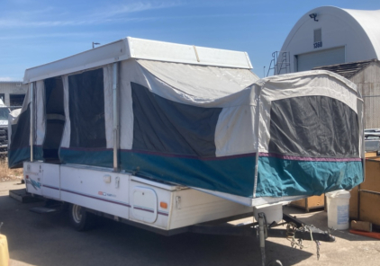 1995 COLMAN FOLDING TRAILER - SLEEP 3!!