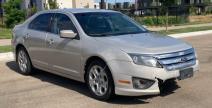 2010 FORD FUSION - GREY TRIM!!