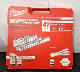 (1) 47-Piece Milwaukee 1/2 in. Drive Tool Set W/ Ratchet & Flat Sided SAE & Metric Sockets