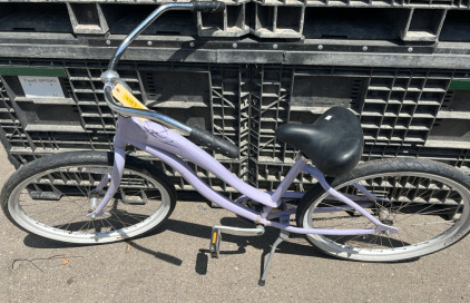 (1) Electra Cruiser Bike 26&rdquo; (Purple)