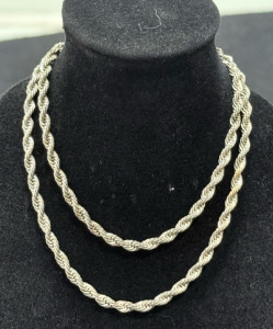 (1) Silver .925 Necklace
