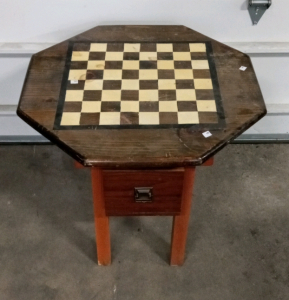 (1) Chess Table