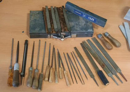 <br/>(1) Metal Case w/ Assorted Files & Rasps - 27+ Pieces<br/>