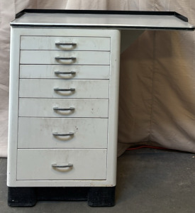 Toolbox/Work Bench on Wheels