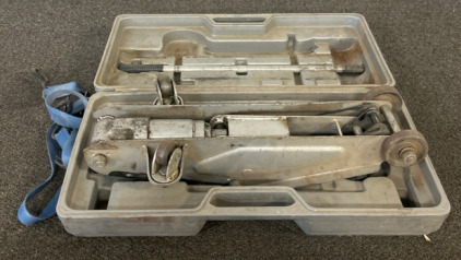 Jack And Lug Wrench Kit For Honda Fit