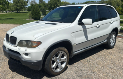 2006 BMW X5 - AWD!