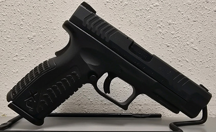 Springfield Armory XDm-40 .40S&W Semi Automatic Pistol-- MG323183