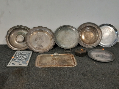 Antique Dishes & Decor