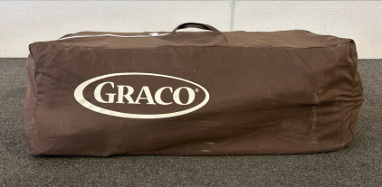 Graco Pack n Play Playpen Travel Light Crib