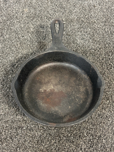 Lodge 6-1/4" Cast Iron Skillet