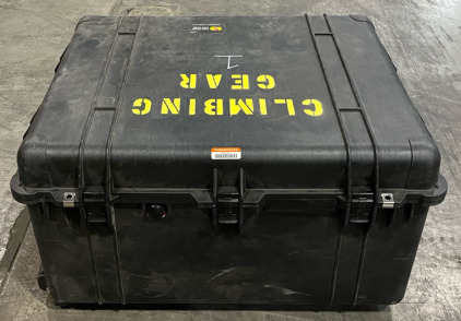 2&rsquo;x30&rdquo;x18&rdquo; Pelican 1630 Case