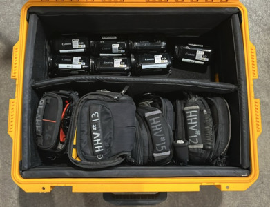 (7) Canon Vixia HFR700 HHV Cameras With Cases