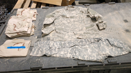 Off-site) (1) Military ACU Digital Field Shirt