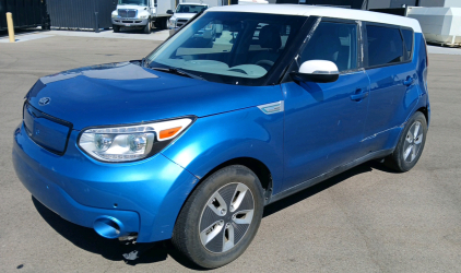 2017 KIA SOUL HYBRID - COMES WITH CHARGER!