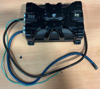 Planet Audio 20 Farad Capacitor