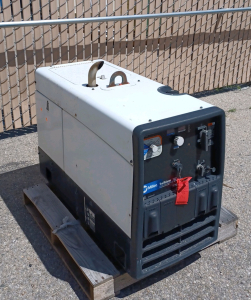 Miller Trailblazer 302 CC/CV, AC/DC Welder 10,500 Watt Generator